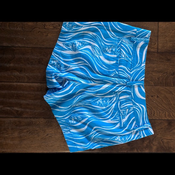 Lilly Pulitzer Shorts Size 2 - Picture 6 of 6